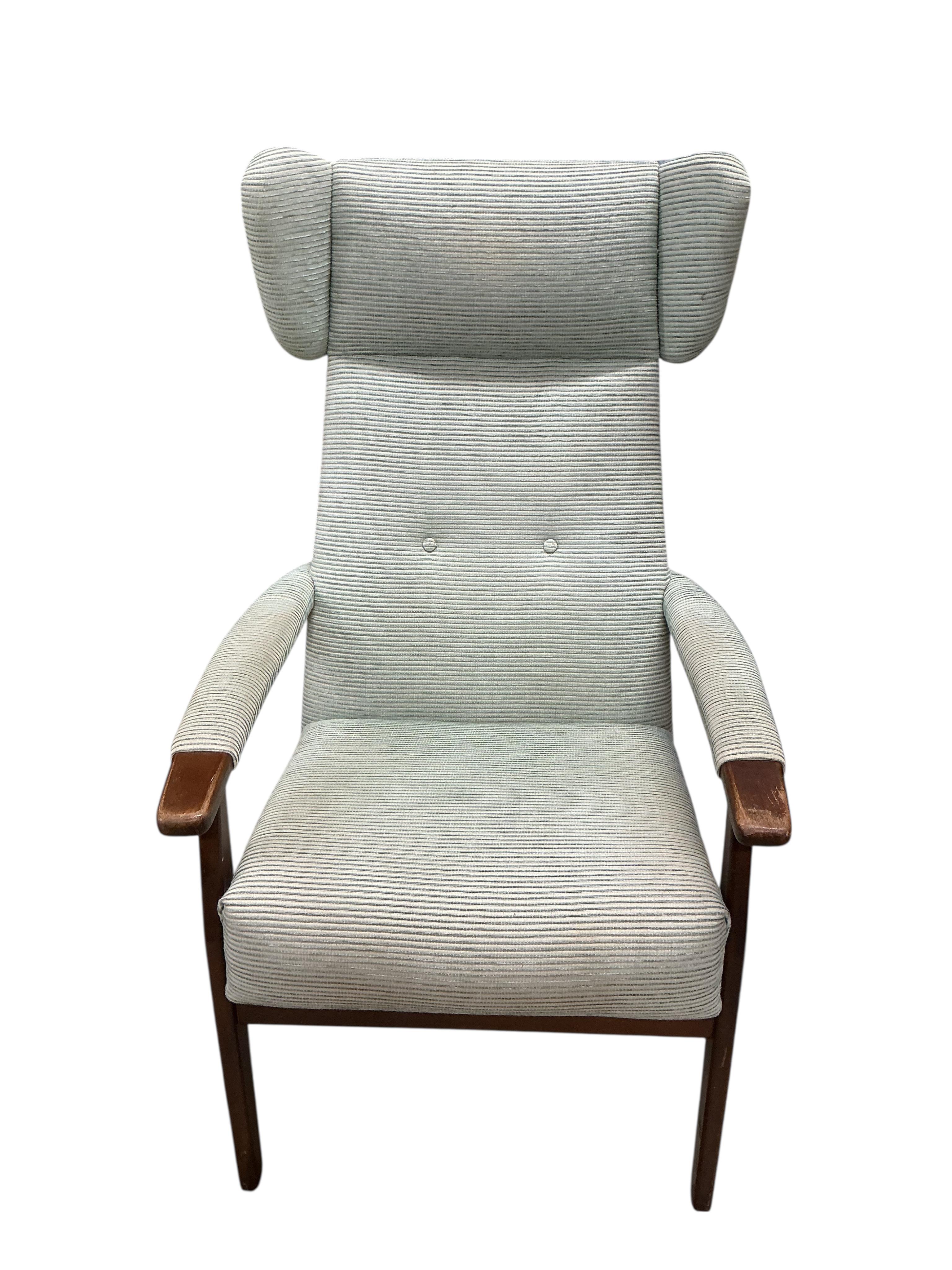 A pair of mid century Parker Knoll wing armchairs, width 66cm, depth 68cm, height 114cm